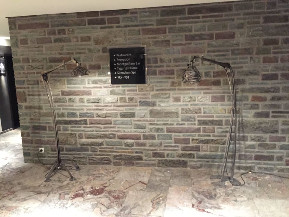 Auf dem Weg zum Zimmer ... Hotel Klostergut Jakobsberg