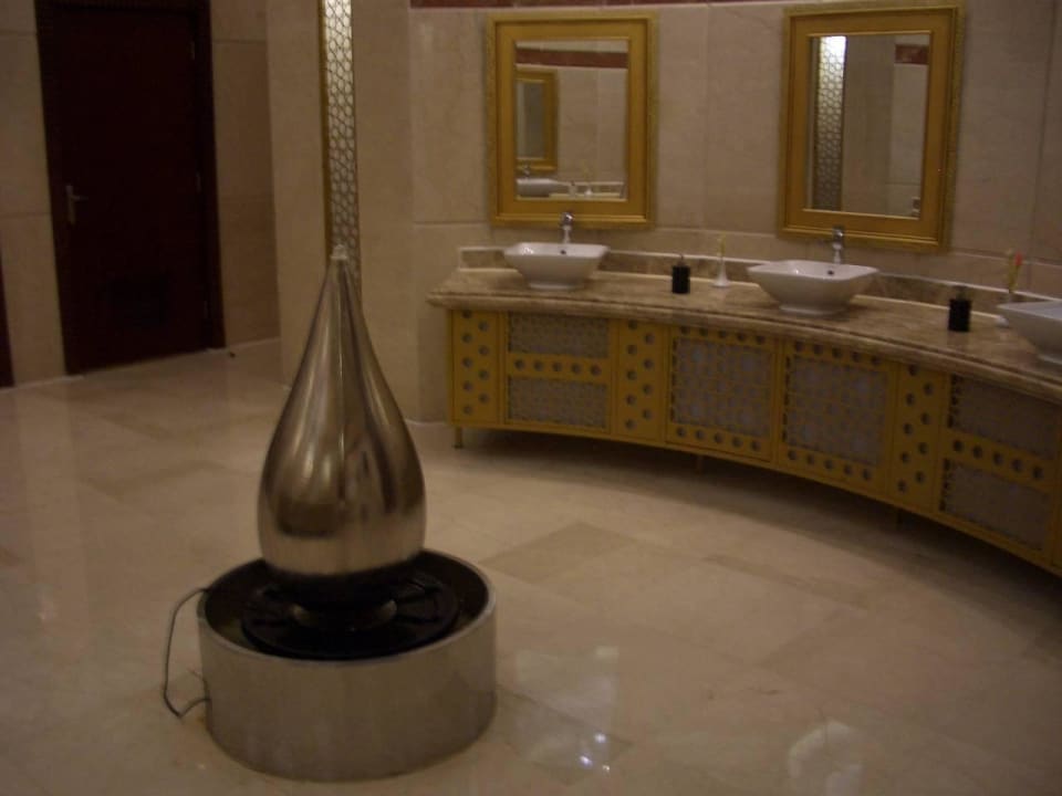 Super schicke uns saubere Damentoilette Pickalbatros White Beach Resort - Hurghada