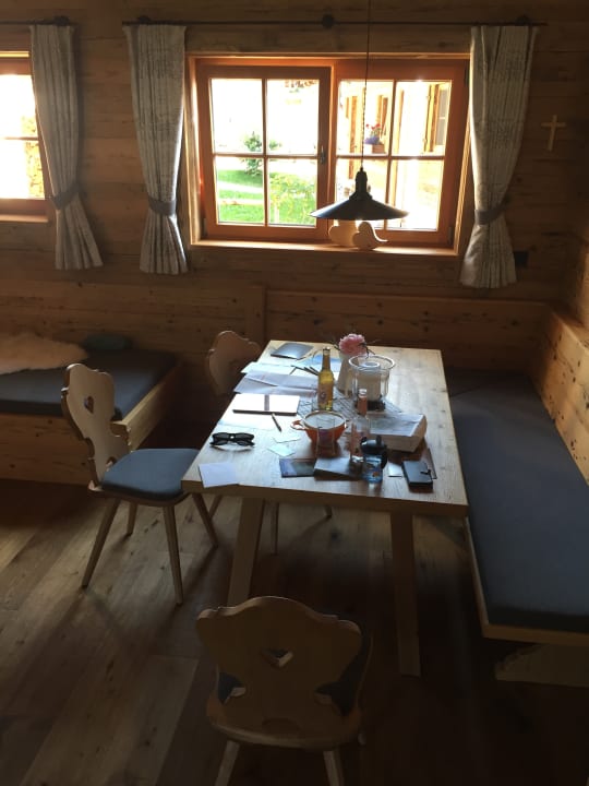 "Wohn-/Esszimmer" Alpzitt-Chalets (Burgberg Im Allgäu) • HolidayCheck ...