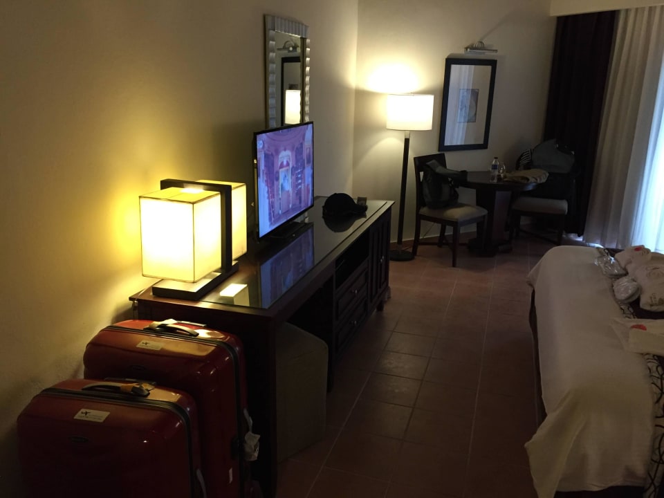 Blick ins Zimmer Dreams La Romana Resort & Spa