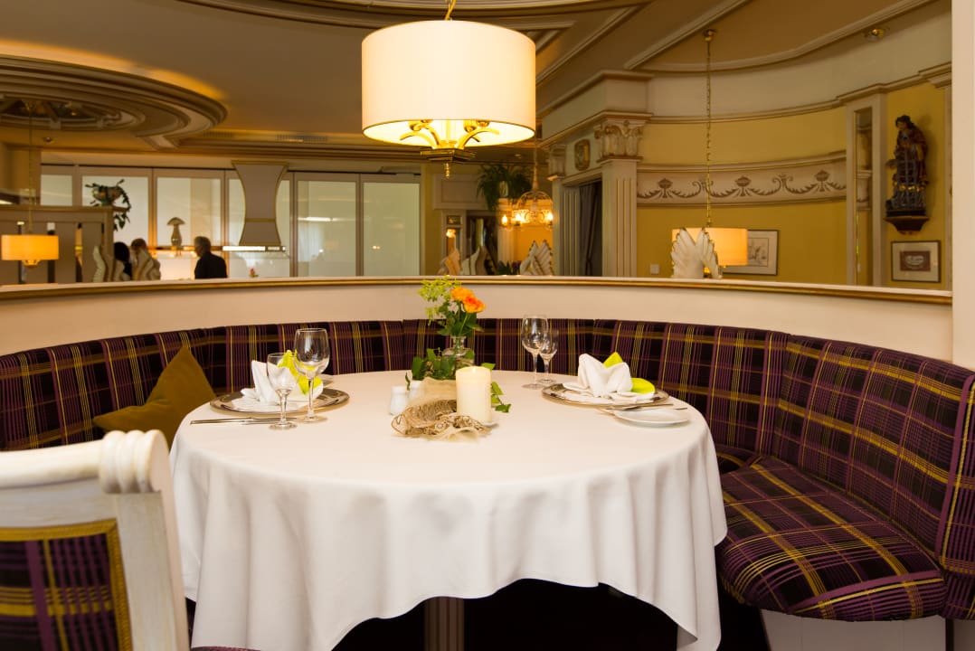 Gastro AKZENT Hotel Altdorfer Hof