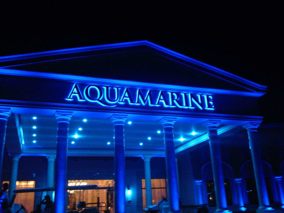 Am Abend JAZ Aquamarine Resort