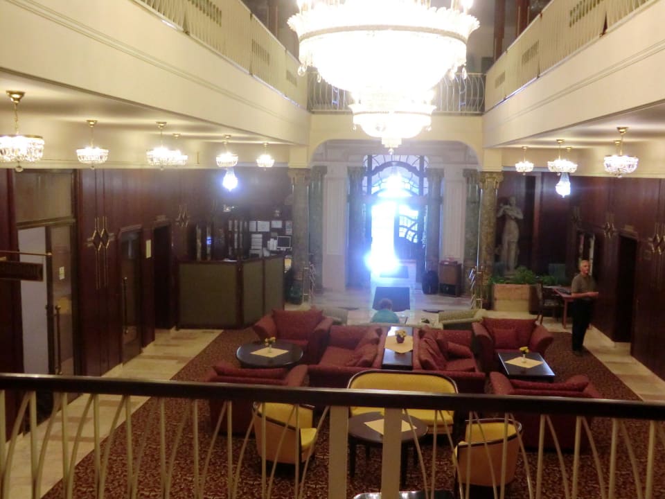 Große Halle und Foyer Orea Spa Hotel Bohemia