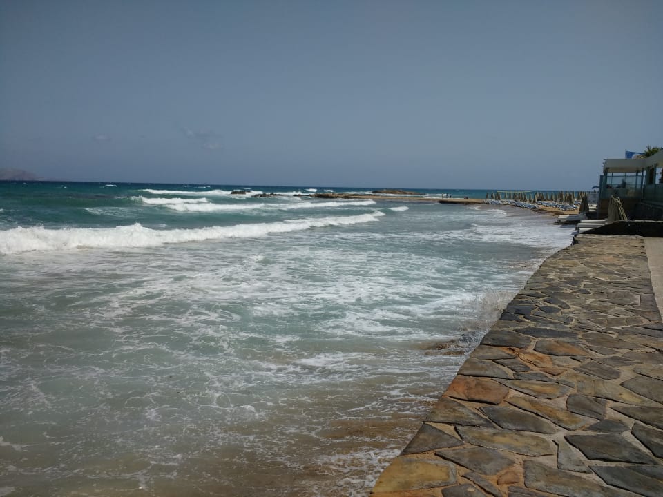 Strand Arina Beach Resort