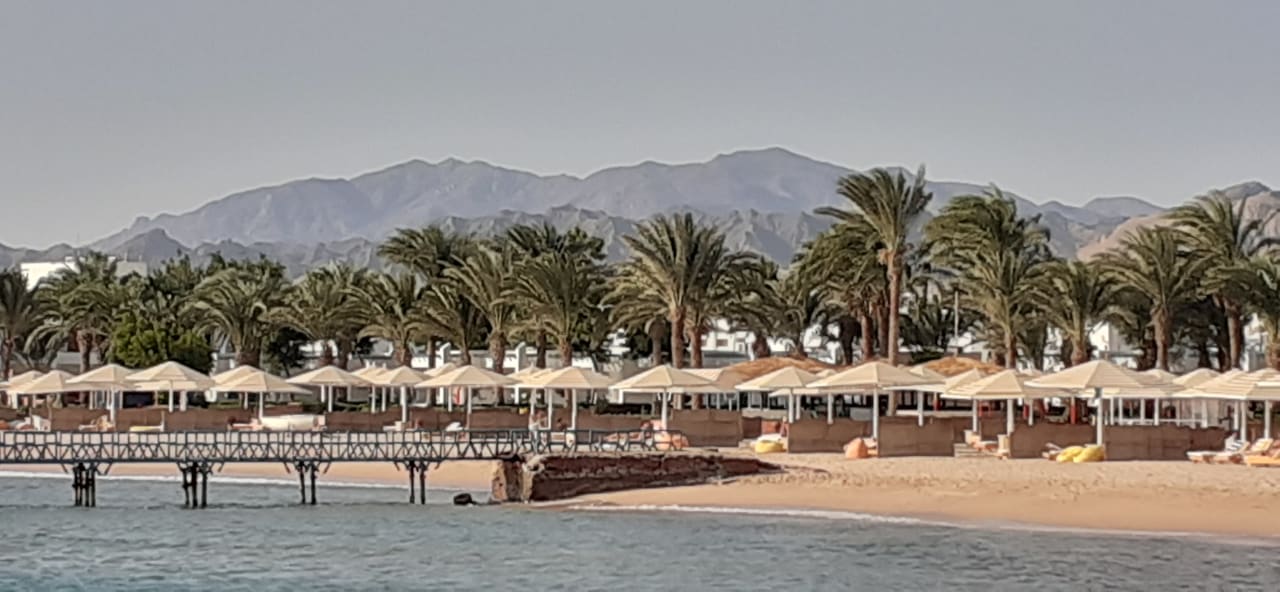 Strand Menaville Safaga