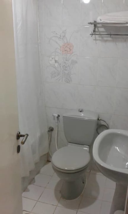 Lazienka West Hotel