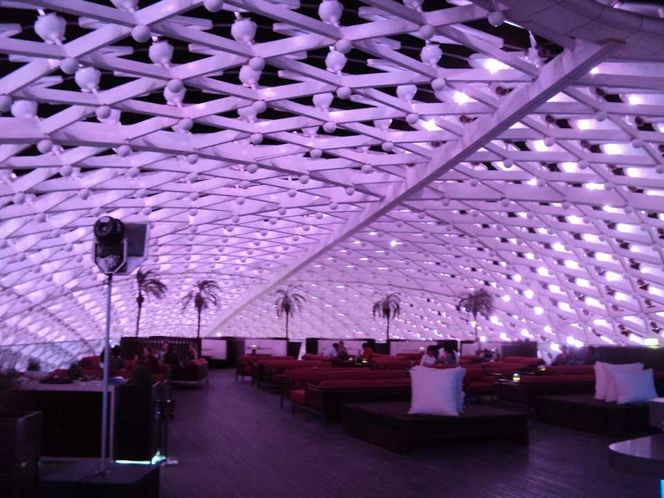 Skylite Bar & Lounge W Abu Dhabi - Yas Island