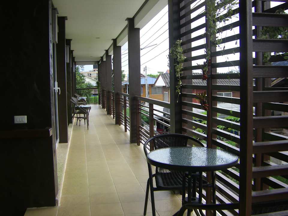 Terrasse Guesthouse Baanbaramee