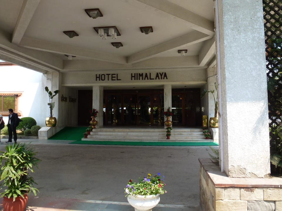 Eingang zum Hotel Himalaya Hotel