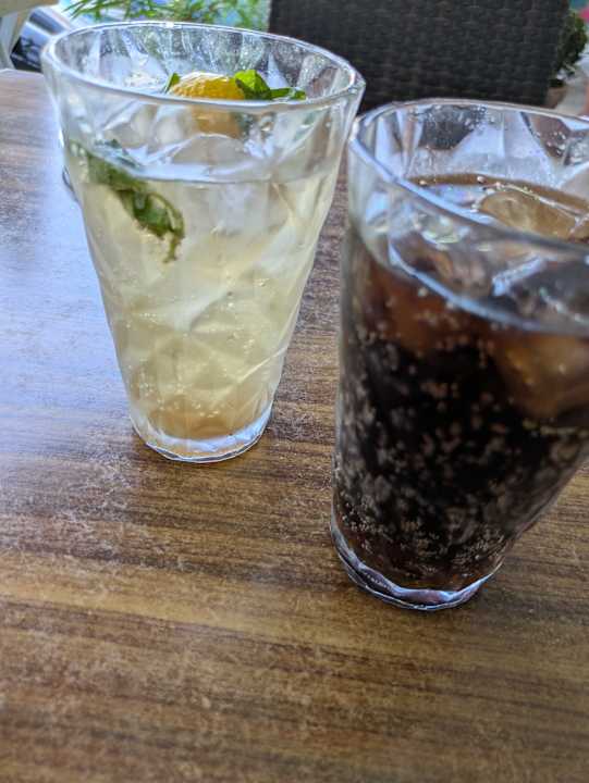 Gastro Side Aluna Hotel