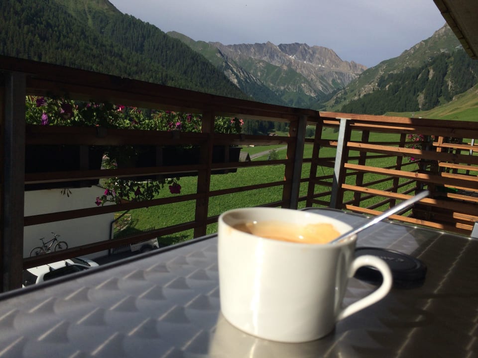 Kaffe am Morgen Apartments Lischana