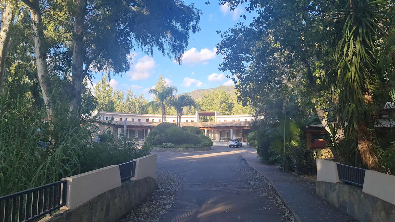 Außenansicht Calaserena Resort