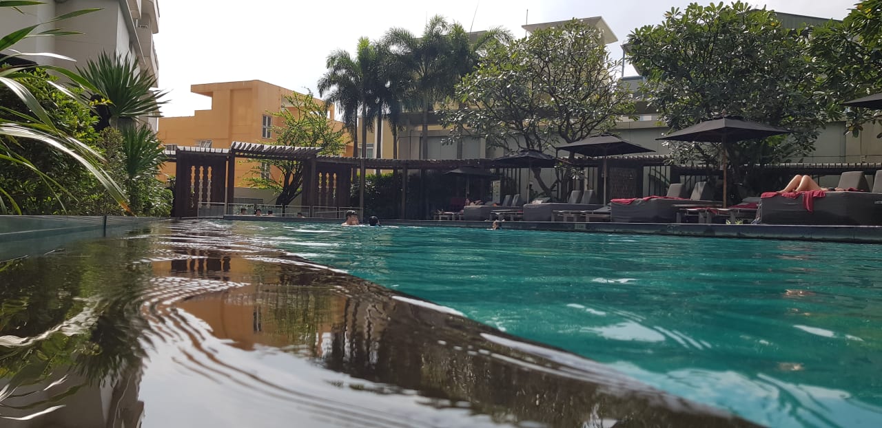 Pool JC Kevin Sathorn Bangkok Hotel