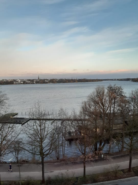 Ausblick Relexa Hotel Bellevue Hamburg