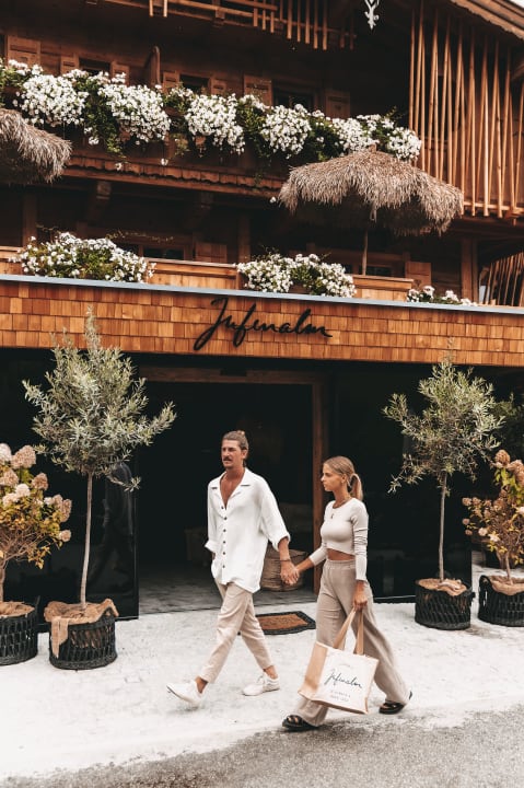 Außenansicht Jufenalm BOHO Hotel & Restaurant