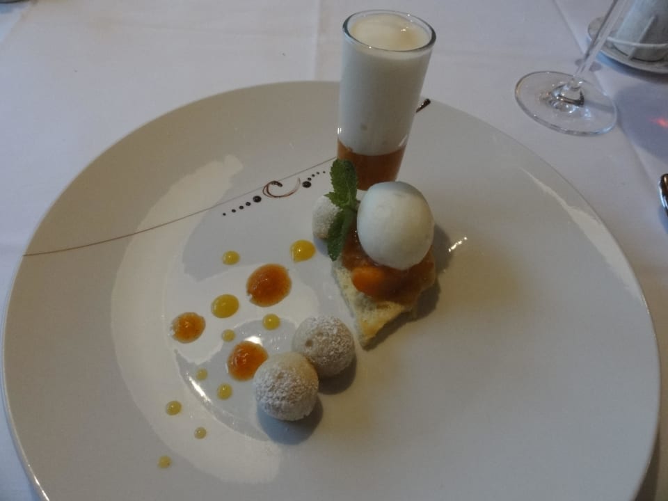 Süsse Nachspeise Relais & Chateaux Schönegg