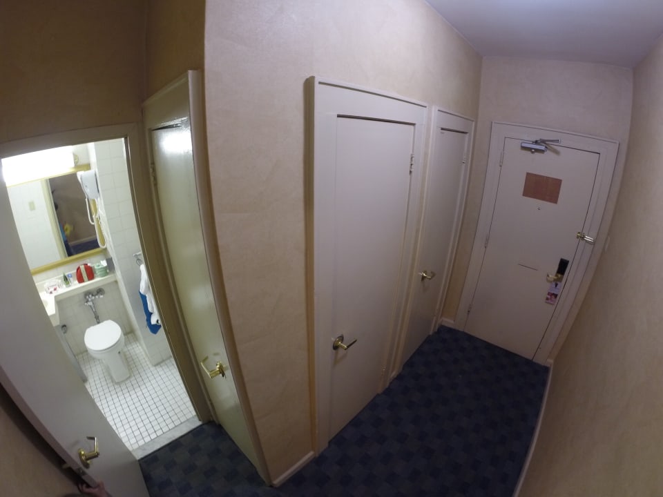 Zimmer Ramada by Wyndham Jersey City