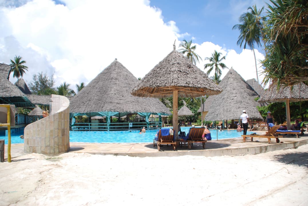 Bar Neptune Pwani Beach Resort & Spa