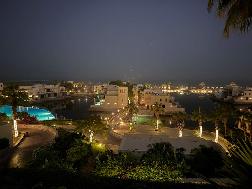 Außenansicht The Cove Rotana Resort