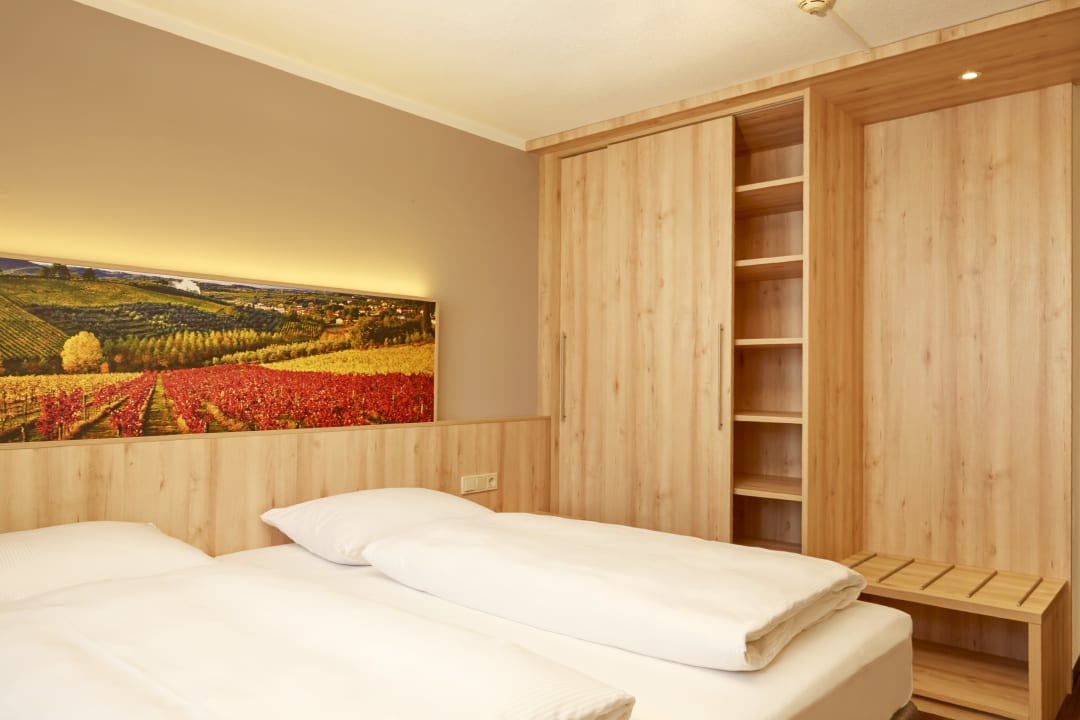 Zimmer H+ Hotel Stuttgart Herrenberg