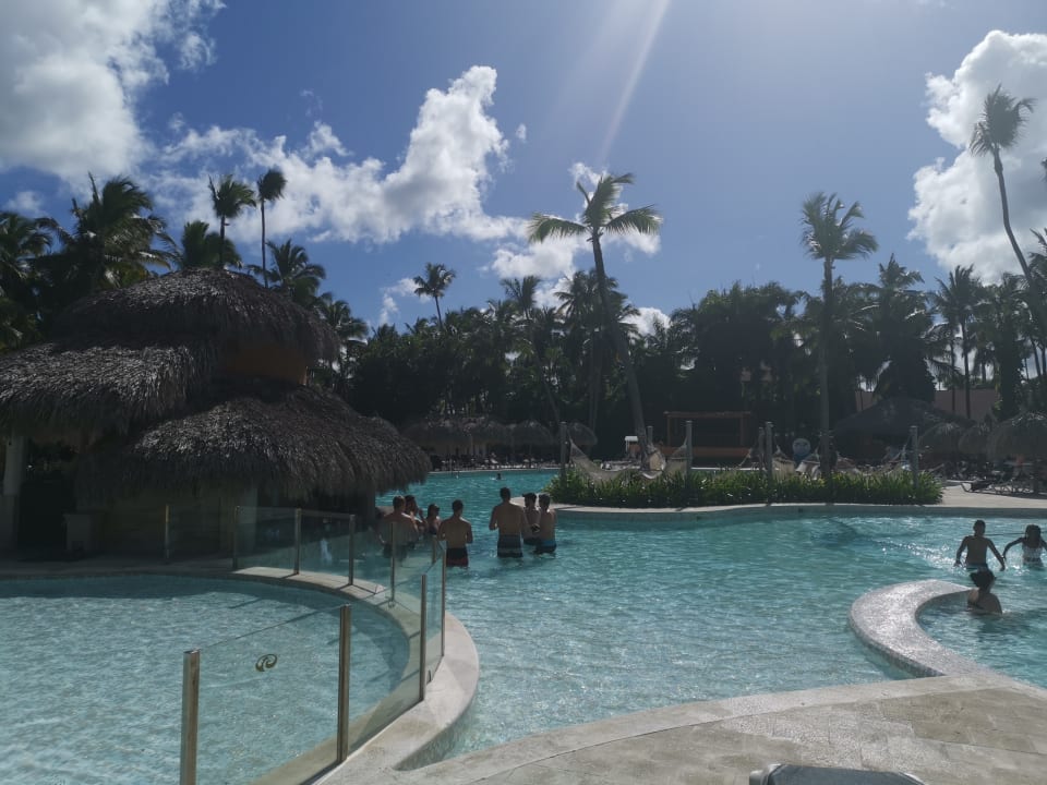 Pool Grand Palladium Select Bávaro Resort & Spa