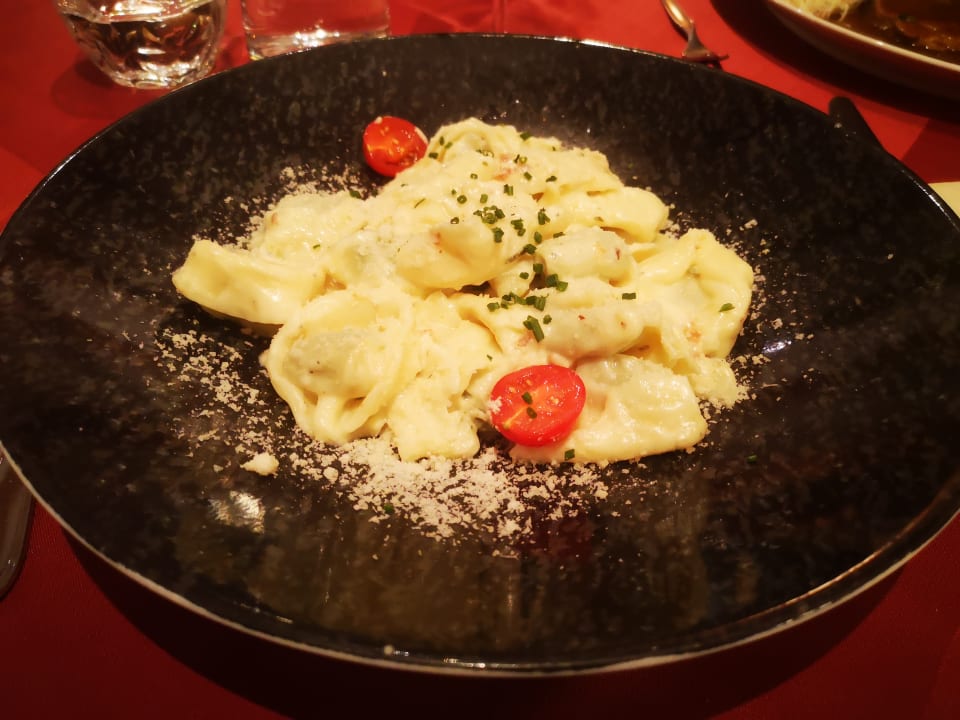 Gastro Alpengasthof Pension Praxmar