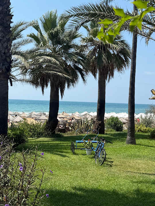 Strand Hotel Defne Garden