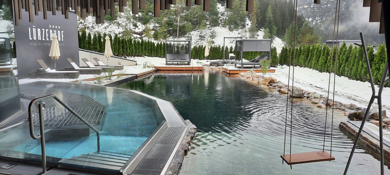 Pool Lürzerhof - luxury.nature.spa