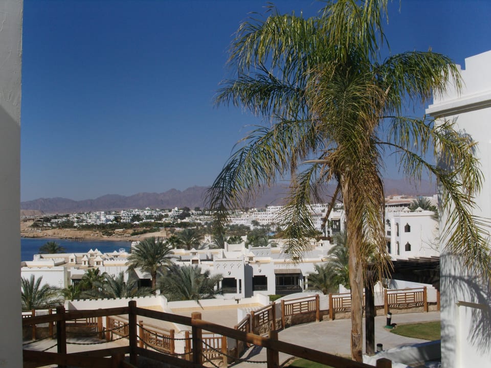 Seitenblick vom Balkon Sharm Plaza