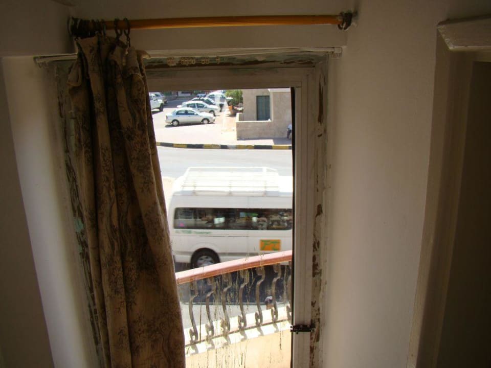 Pokój w starym segmencie Hotel Geisum Village