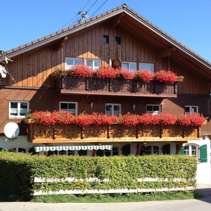 Außenansicht Riedbergerhorn - Gasthof & Ferienwohnungen