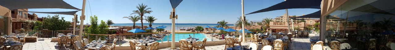 Terrasse und Pool Bereich Shams Prestige Abu Soma-Adults Only