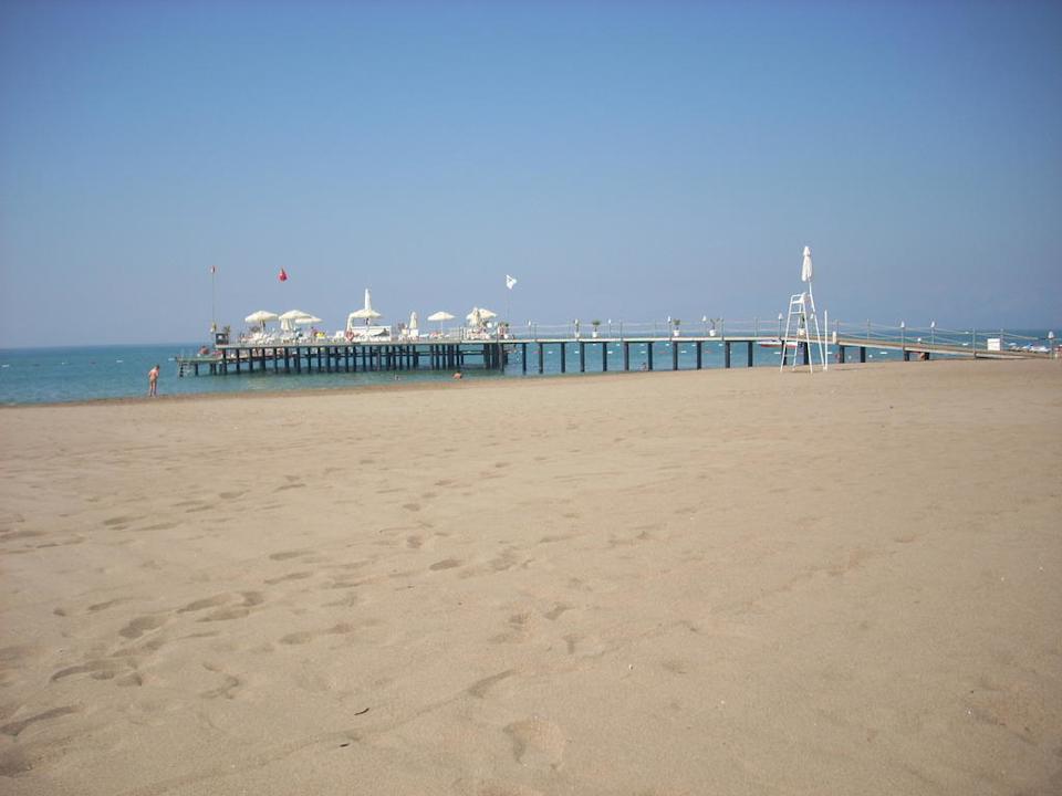 Strand Hotel Baia Lara