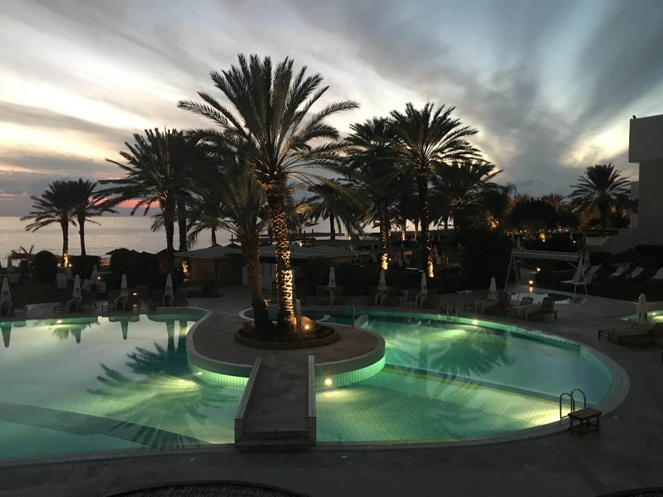 Pool Constantinou Bros Athena Royal Beach Hotel