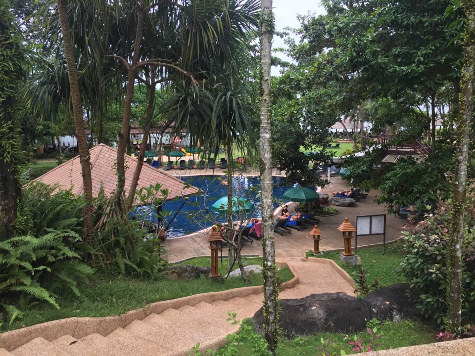 30 Khao Lak Merlin Resort