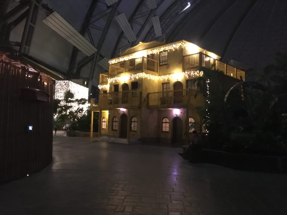 Außenansicht Tropical Islands Resort