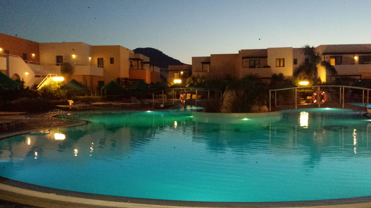 Am Abend  Atlantica Mikri Poli Rhodes