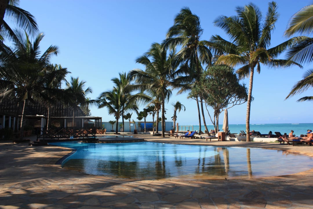 Pool Sultan Sands Island Resort & Spa