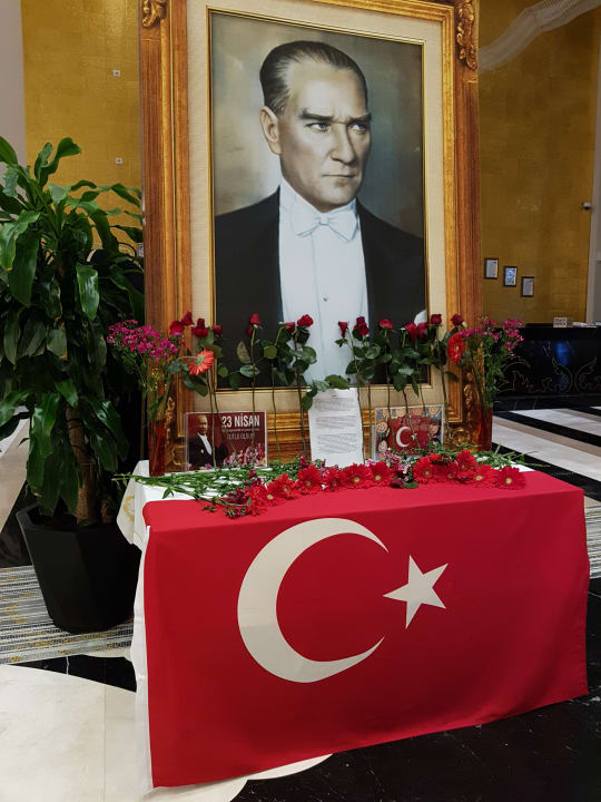 Sonstiges Azura Deluxe Resort & Spa Hotel