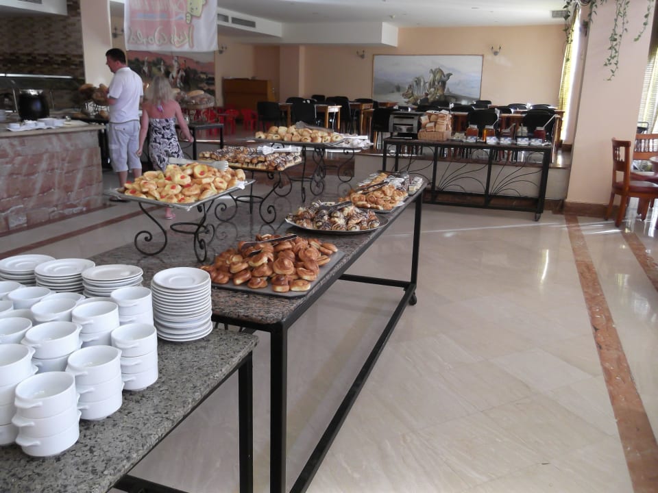 Frühstück Titanic Beach Spa & Aqua Park