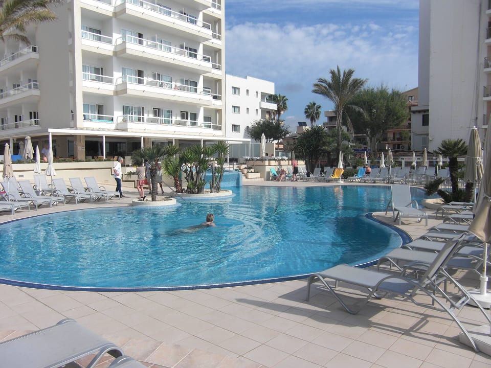 Pool Sabina Hotel & Suites