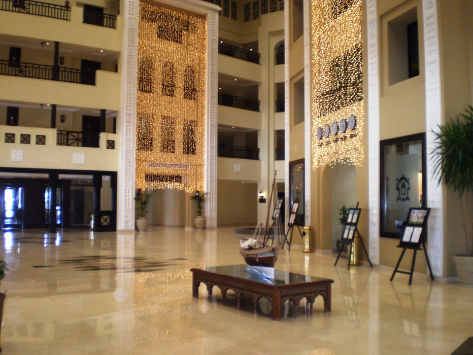 Lobby Steigenberger ALDAU Beach Hotel