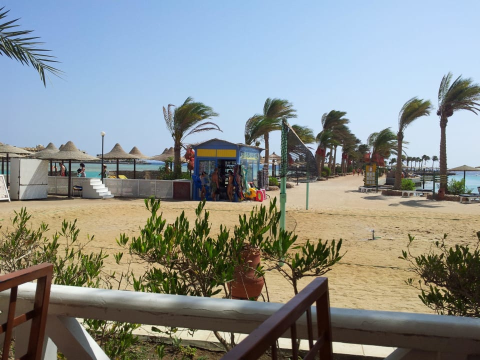 ..weg zur Marina.. Arabia Azur Resort