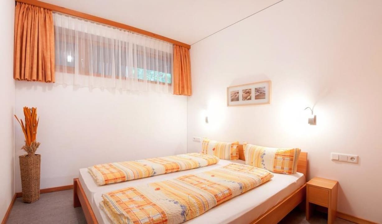 Schlafzimmer Ferienwohnungen Haus Lechthaler