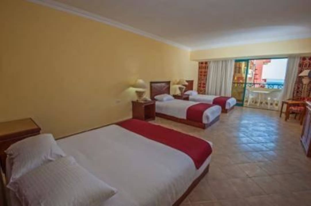 Quadruple room Hotel Sun & Sea