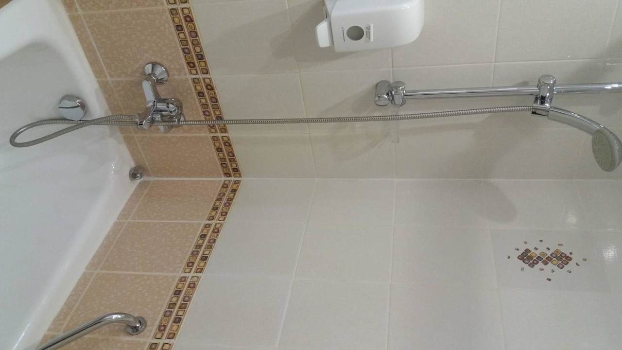 Zimmer Bad/Dusche Izmailovo Alfa Hotel