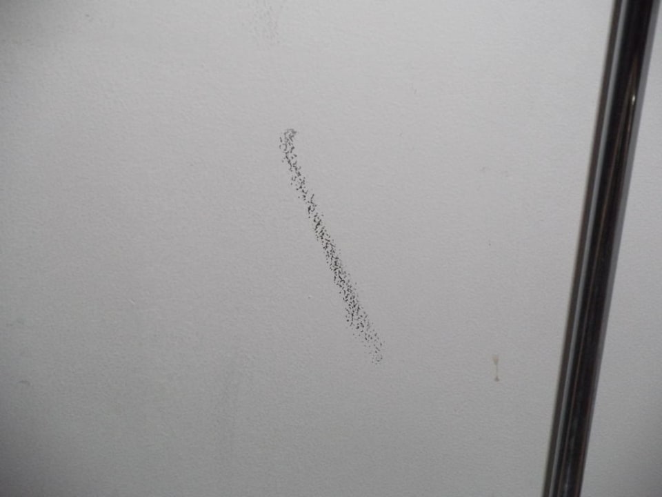 Wände des Zimmers Hotel Özkaymak Falez