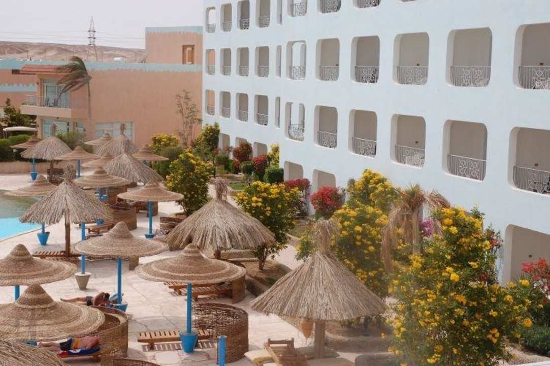 Parasole Titanic Resort & Aqua Park