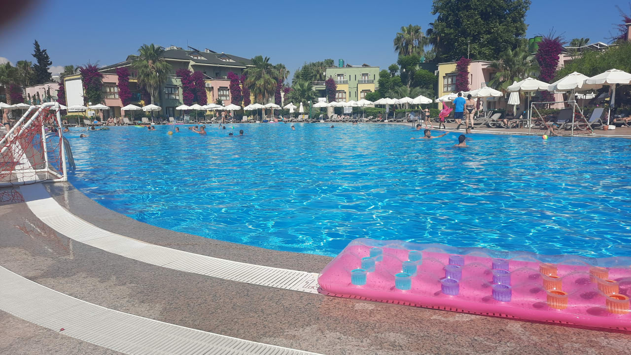 Pool VONRESORT Golden Beach