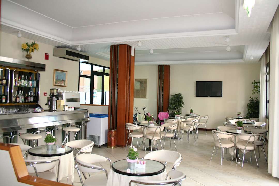 Hotel Handy Sea Cattolica Urlaub Holiday Hotel Handy Sea